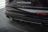 Central Rear Splitter (with vertical bars) Audi SQ7 Mk2