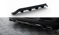 Central Rear Splitter (with vertical bars) Chrysler 300 Mk2